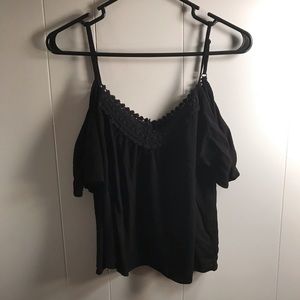Black tank top with off the shoulder sleeves